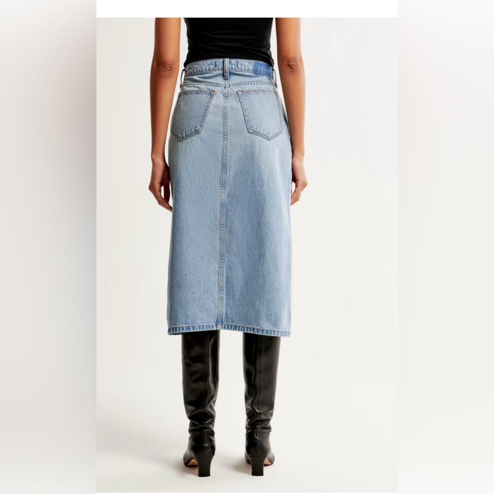 NWT Ambercombie & Fitch Denim Skirt - Picture 5 of 10